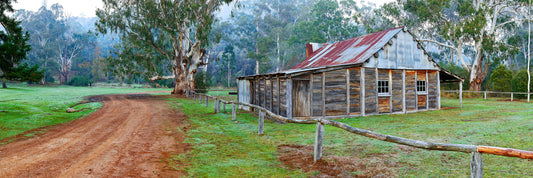 The Far Country, Fry's Hut VIC